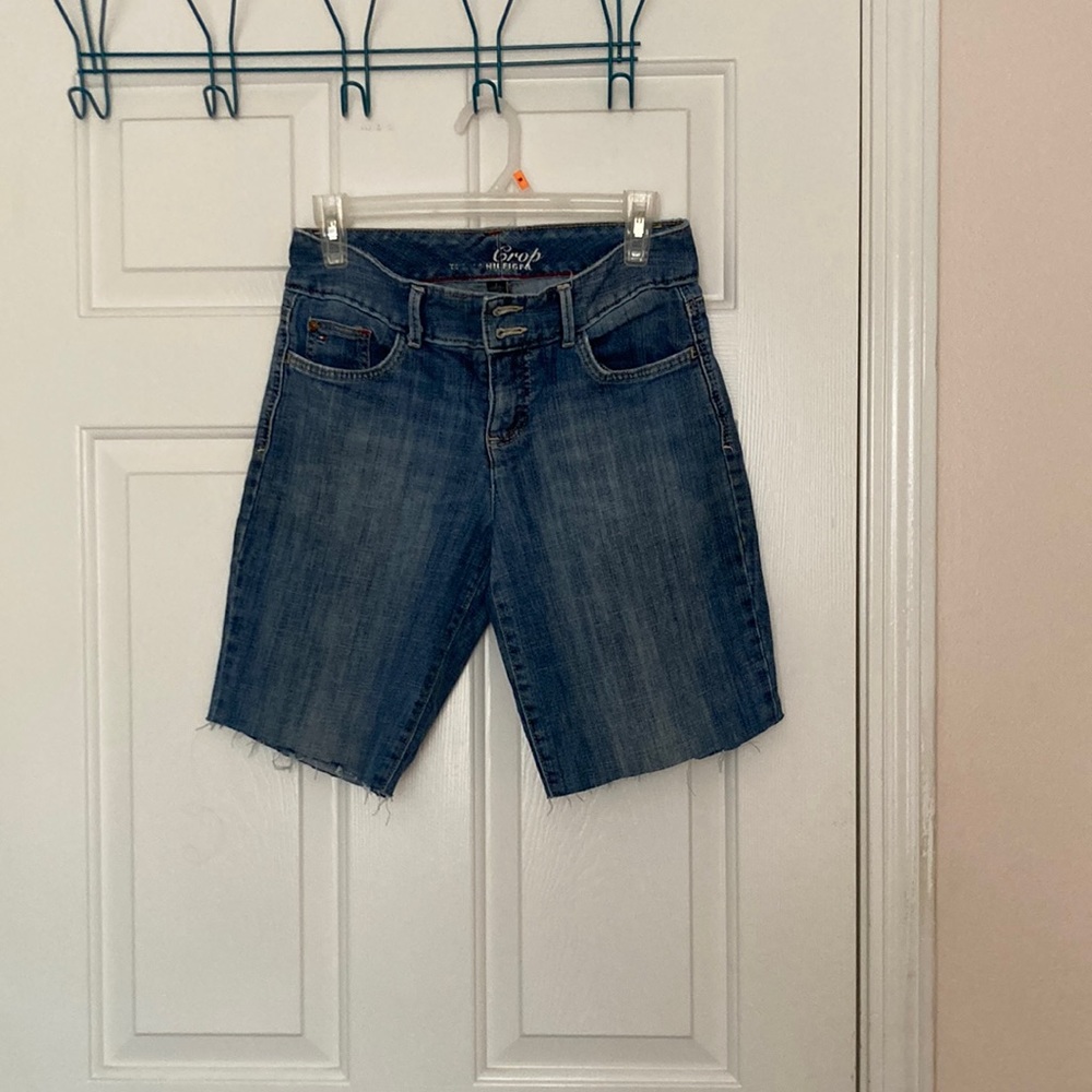 Women’s Tommy Hilfiger cutoff jean shorts